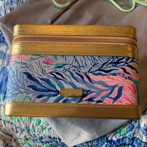Lilly Pulitzer Make Up Case
